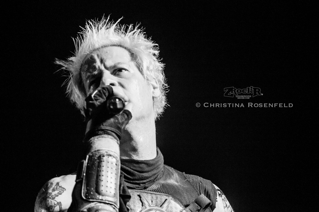 Spider in the house!  Powerman 5000 rocks LVCS!