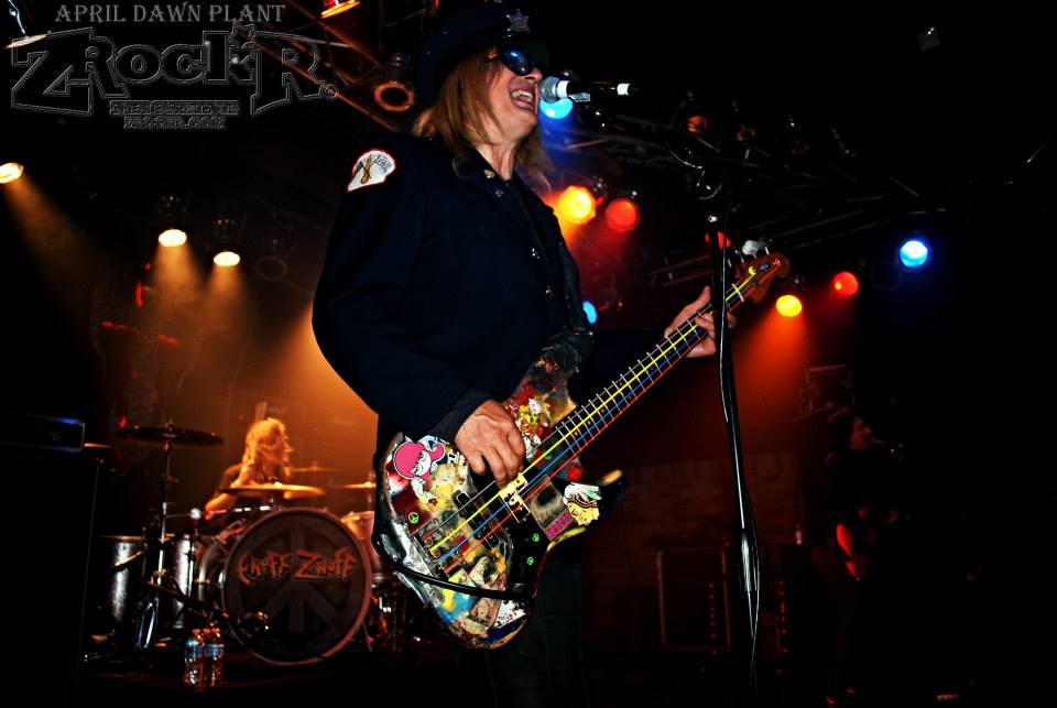 Headliners Enuff Z'Nuff rocking the Vamp'd stage in Las Vegas!