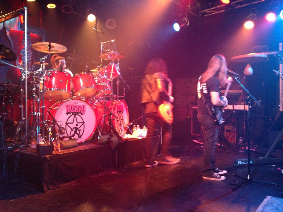 Hurry - the Rush tribute, rocking the Vamp'd stage! 