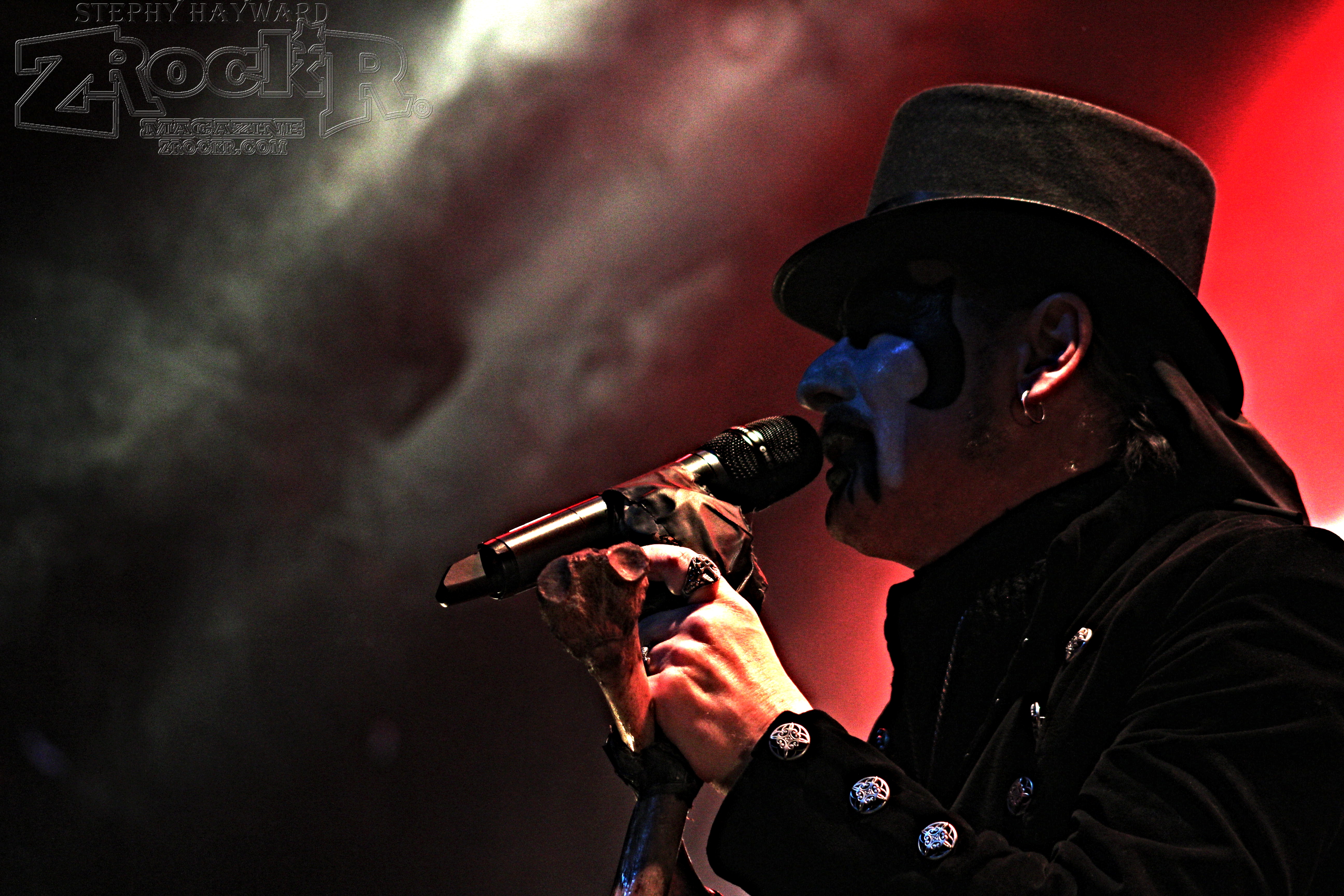 King Diamond Performs “Abigail” in its Entirety!